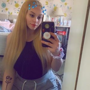 Meet your Posher, Aimee